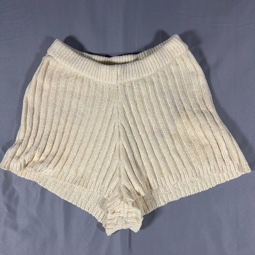 Nasty Gal Ribbed Chenille Knit‎ Shorts Size 8 Cream Good